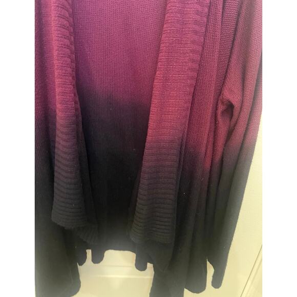 Torrid Cardigan sweater Sz 2 - Picture 9 of 9